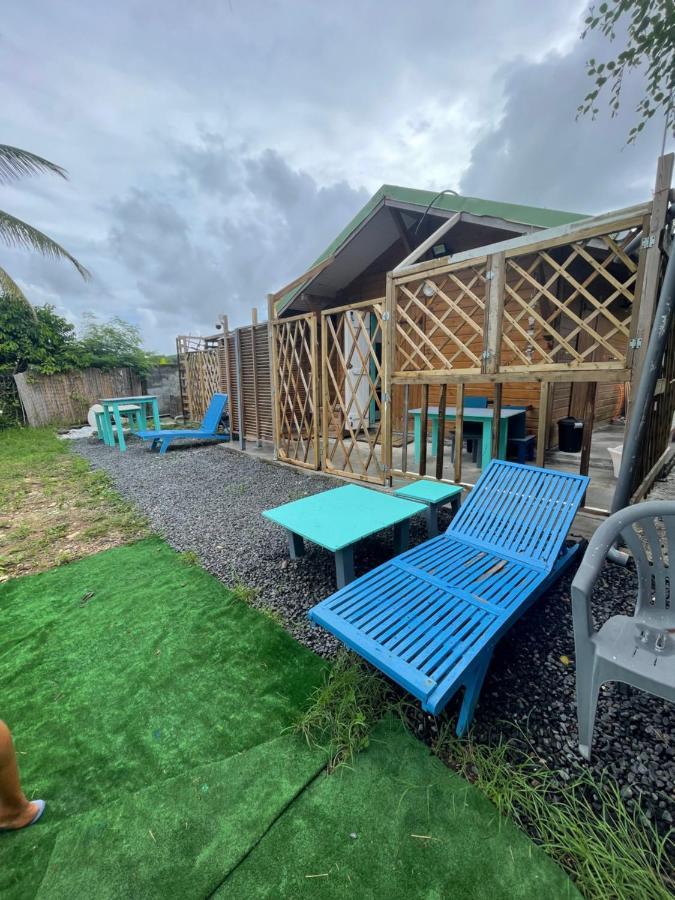 2 Bungalows Au Bord De La Plage De Montal A Moule Loues Individuellement Ou Ensemble Ле-Муль Экстерьер фото