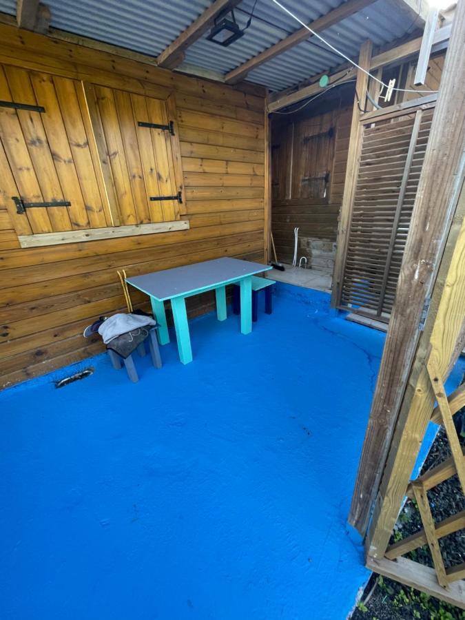 2 Bungalows Au Bord De La Plage De Montal A Moule Loues Individuellement Ou Ensemble Ле-Муль Экстерьер фото