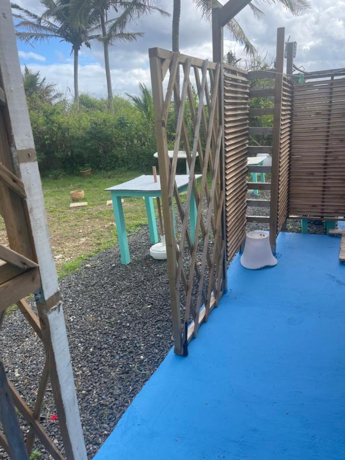 2 Bungalows Au Bord De La Plage De Montal A Moule Loues Individuellement Ou Ensemble Ле-Муль Экстерьер фото